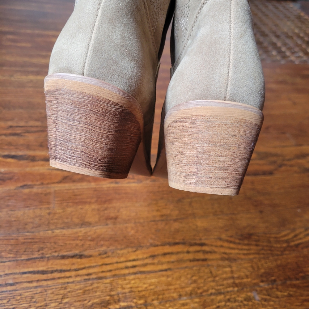 mi.im Claire Taupe suede ankle booties, Block Heel Western Size 6 - Picture 11 of 15